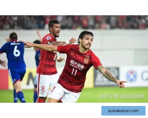 保利尼奥在恒大时期表现稳健，成为球队中场核心。