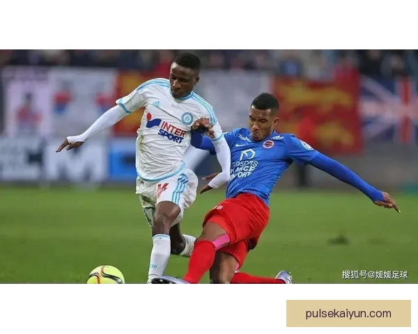 德国穆西亚拉持续提升，备受期待的足球新星引发关注